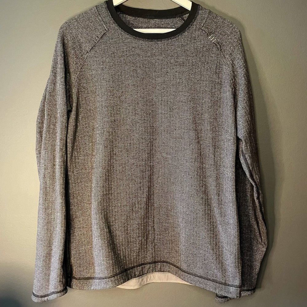 Lululemon Unisex Grey and Black Sweatshirt